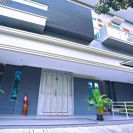 Blossom Resident Blok M Jakarta Buitenkant foto
